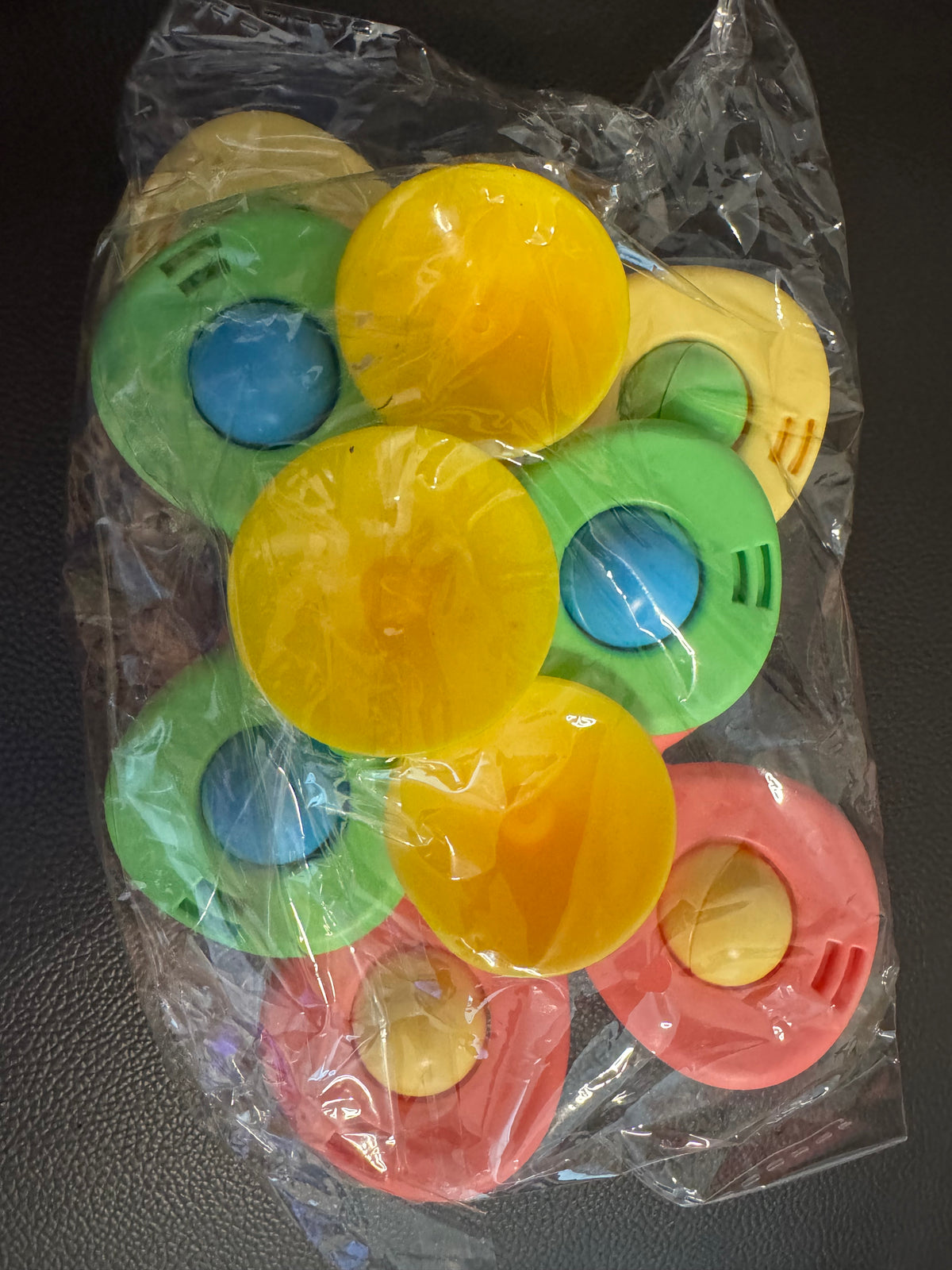 Fat Brain Toys Whirly Squigz Silicone Spinners & Suction Toys (3 Pack)